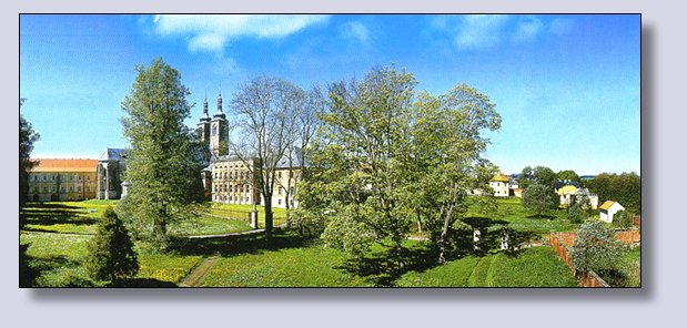 Klášterní park